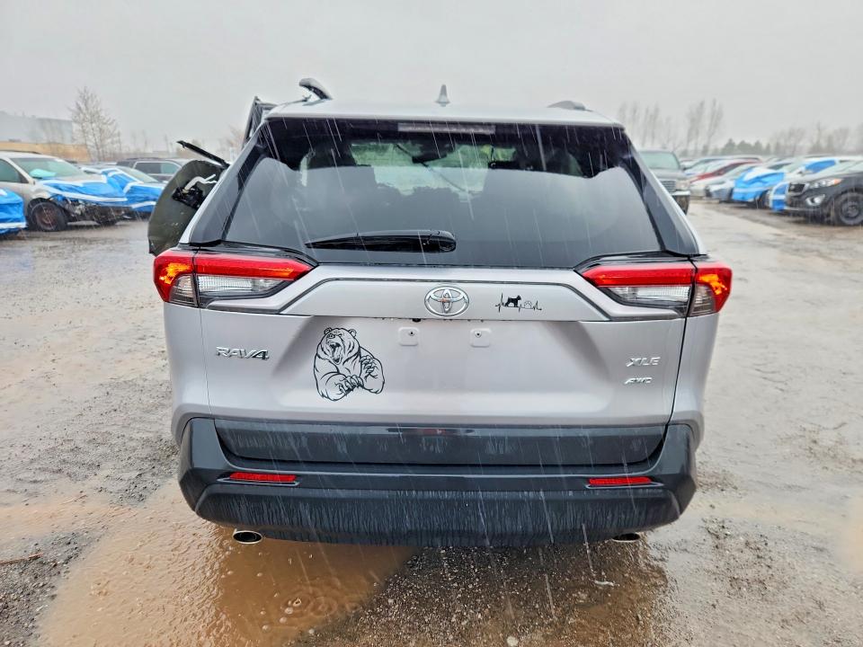 Aukcja sprzedaży 2022 Toyota Rav4, vin: 2T3R1RFV0NC320497, numer aukcji: 41624986
