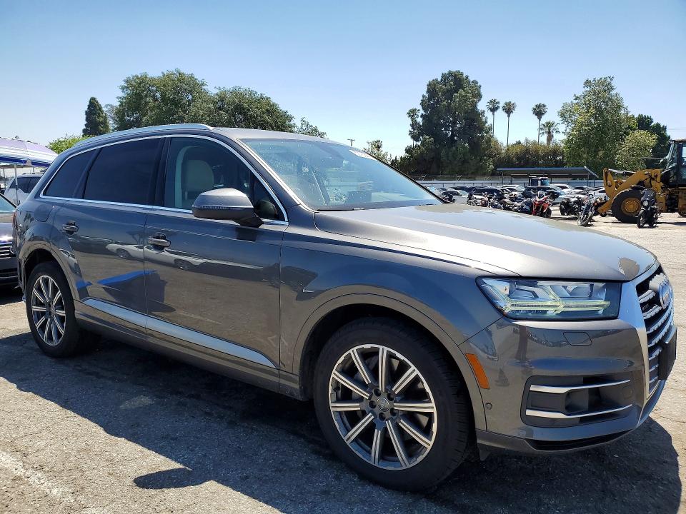 2019 Audi Q7 მანქანა იყიდება აუქციონზე, vin: WA1VAAF78KD026705, აუქციონის ნომერი: 50784406