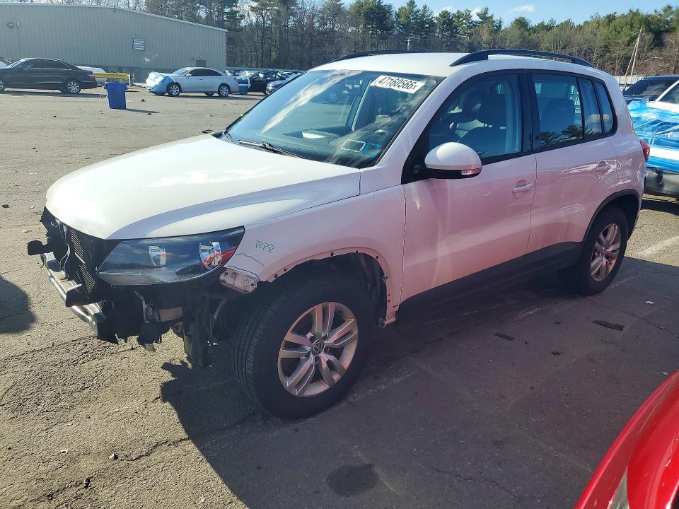 47160566 :رقم المزاد ، WVGBV7AX8HK024928 vin ، 2017 Volkswagen Tiguan مزاد بيع