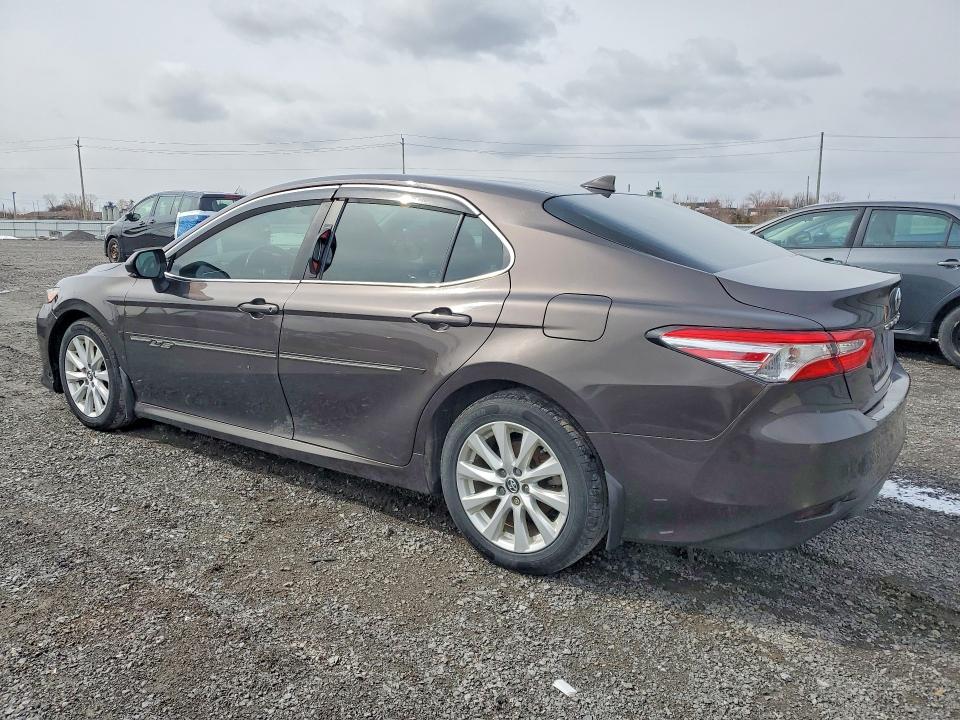 Продаж на аукціоні авто 2018 Toyota Camry, vin: 4T1B11HK8JU050474, номер лоту: 79414355