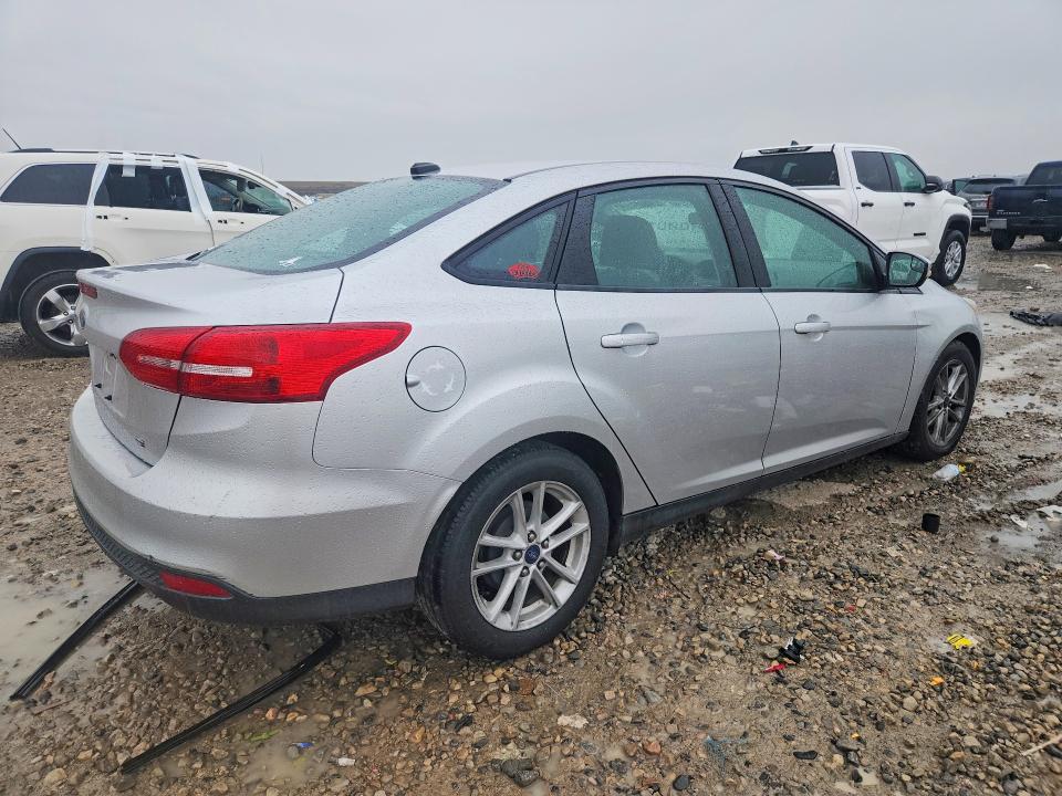 Продажа на аукционе авто 2015 Ford Focus, vin: 1FADP3F20FL370241, номер лота: 48448706