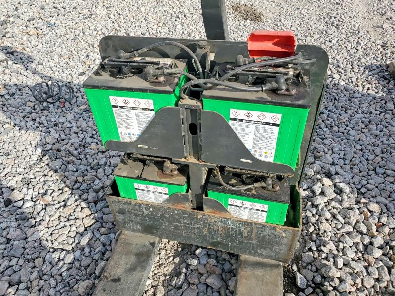 49903646 :رقم المزاد ، 2W169322245 vin ، 2016 Unicariers Forklift مزاد بيع