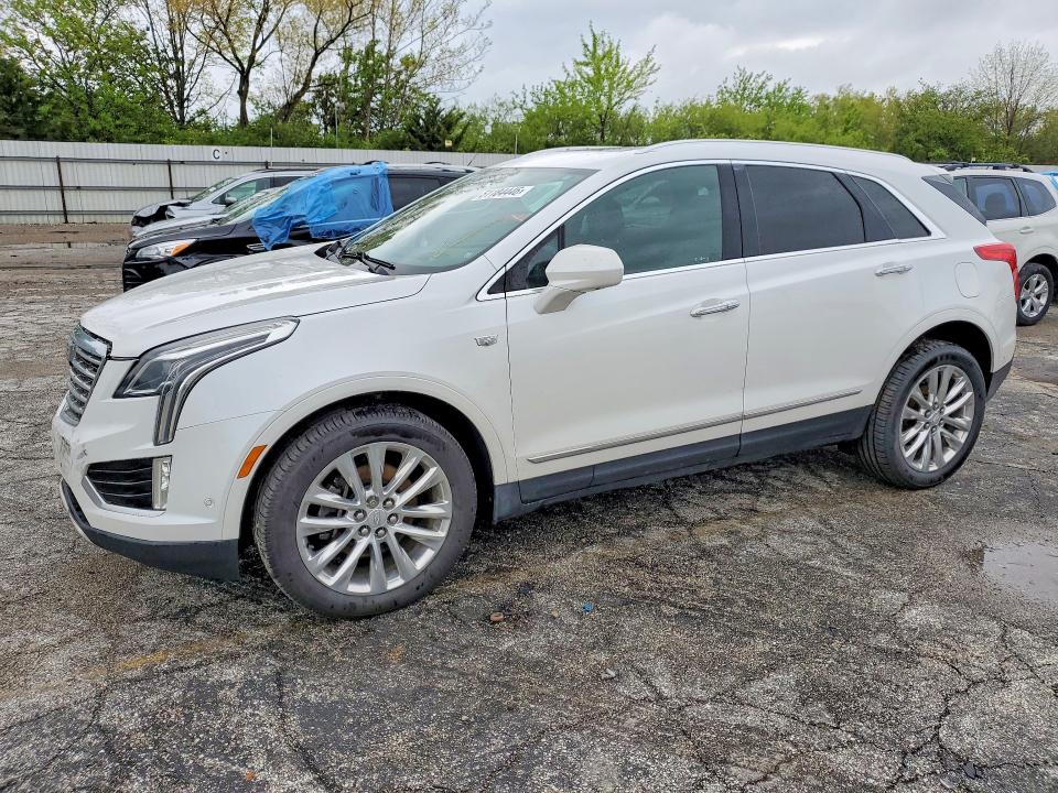 51184446 :رقم المزاد ، 1GYKNFRS1HZ173786 vin ، 2017 Cadillac Xt5 مزاد بيع