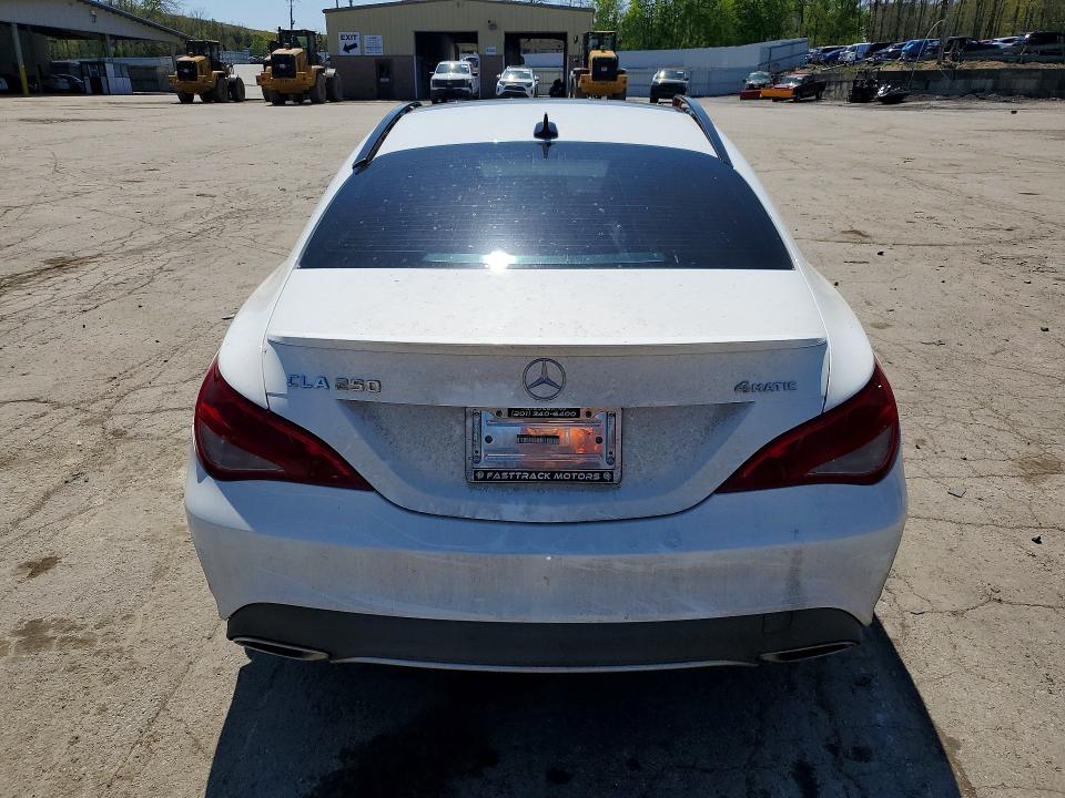 51074506 :رقم المزاد ، WDDSJ4GB0JN633774 vin ، 2018 Mercedes-benz Cla مزاد بيع