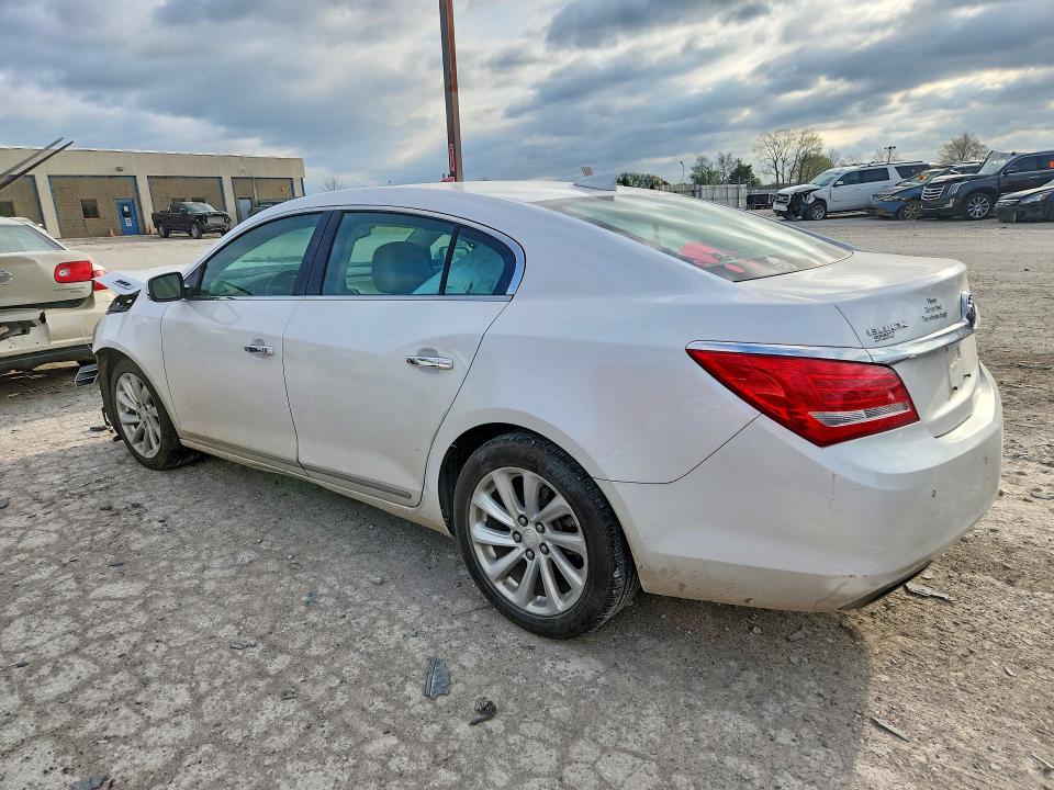 2015 Buick Lacrosse მანქანა იყიდება აუქციონზე, vin: 1G4GB5G32FF272251, აუქციონის ნომერი: 49656176