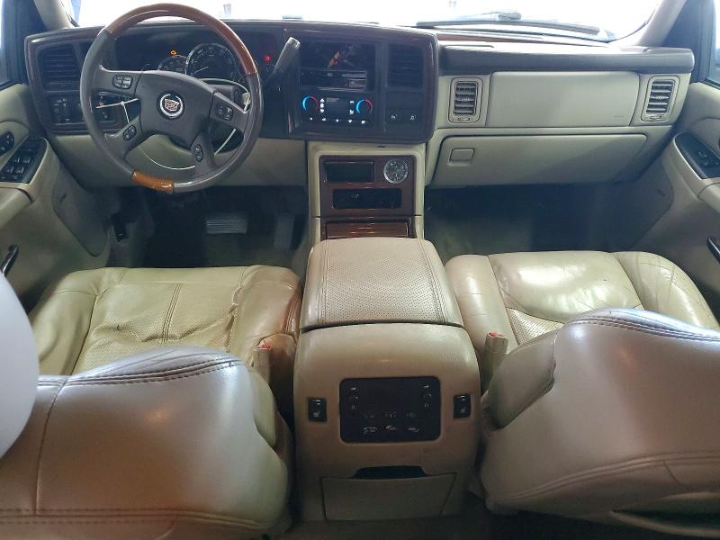 2004 Cadillac Escalade მანქანა იყიდება აუქციონზე, vin: 1GYEK63N94R103858, აუქციონის ნომერი: 50345486