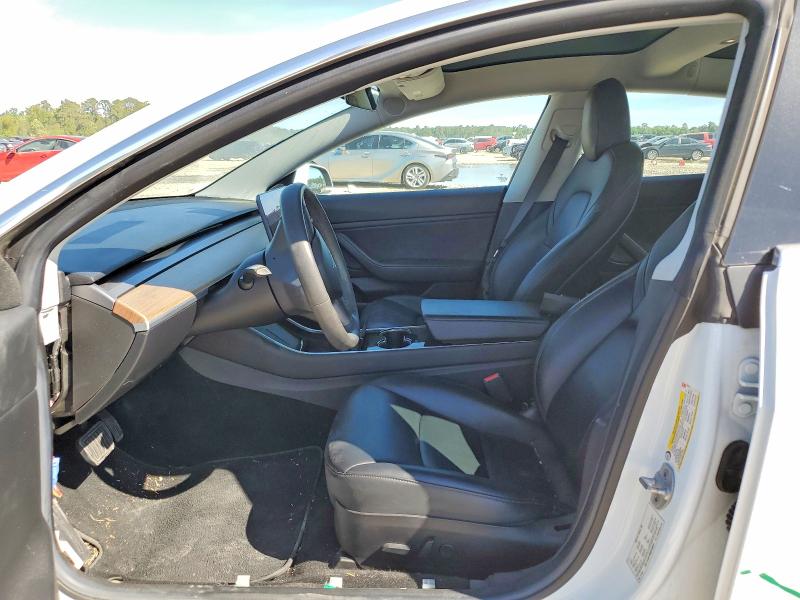 48289936 :رقم المزاد ، 5YJ3E1EB8KF433231 vin ، 2019 Tesla Model 3 مزاد بيع