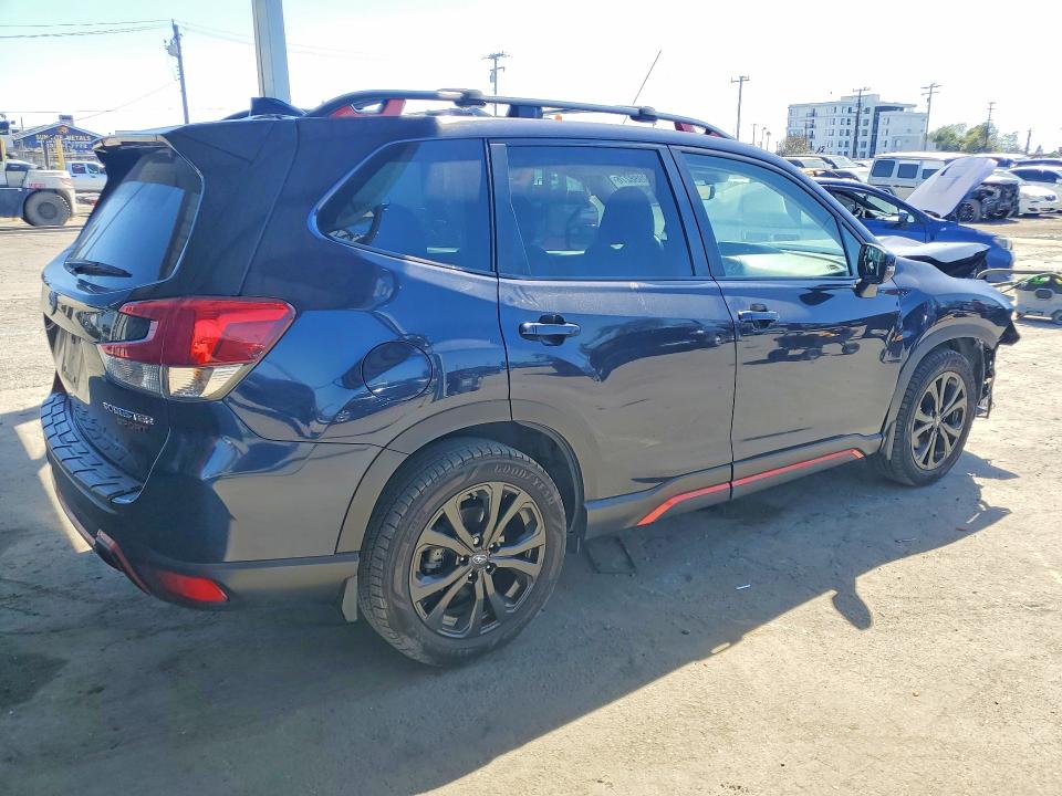 Продаж на аукціоні авто 2021 Subaru Forester, vin: JF2SKARC6MH516782, номер лоту: 49988276
