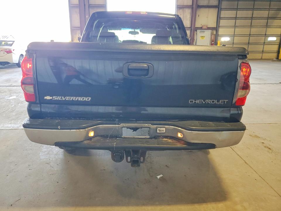 51461816 :رقم المزاد ، 2GCEK13T151200439 vin ، 2005 Chevrolet Silverado مزاد بيع