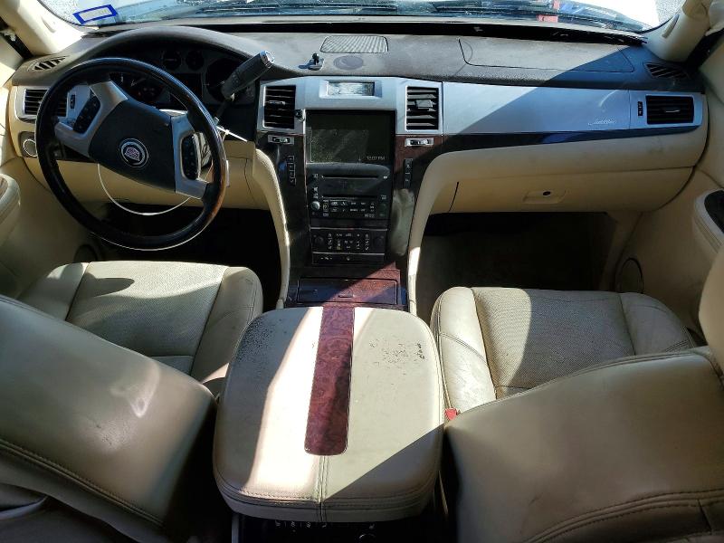 2007 Cadillac Escalade მანქანა იყიდება აუქციონზე, vin: 1GYFK63897R186226, აუქციონის ნომერი: 49095986