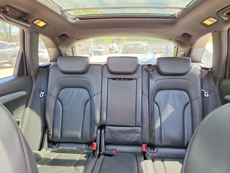 48616866 :رقم المزاد ، WA1WKAFP8AA030142 vin ، 2010 Audi Q5 مزاد بيع
