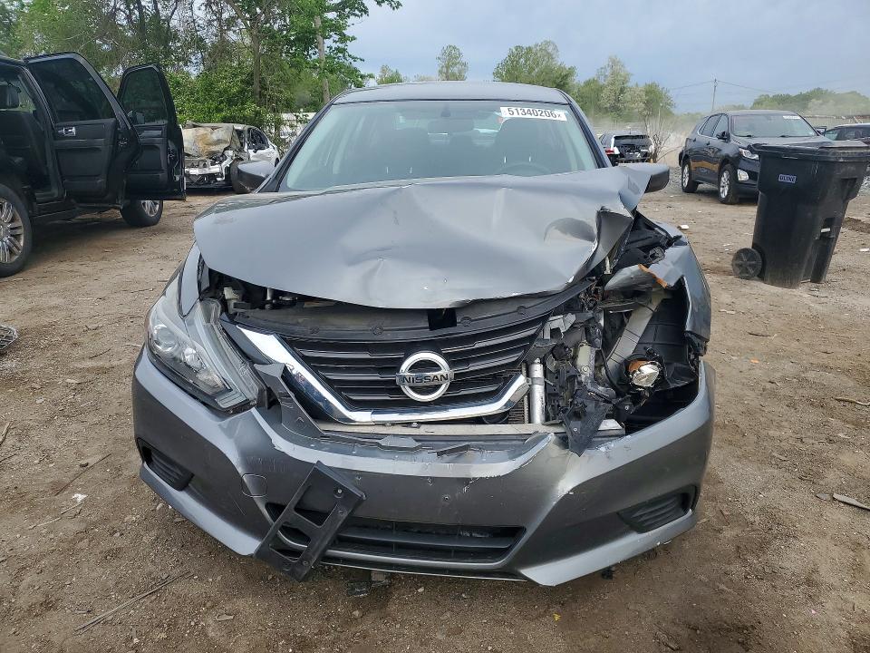 Продажа на аукционе авто 2017 Nissan Altima, vin: 1N4AL3AP8HC125840, номер лота: 51340206