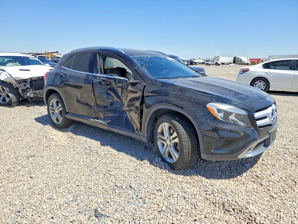 49171916 :رقم المزاد ، WDCTG4EB0GJ270841 vin ، 2016 Mercedes-benz Gla مزاد بيع