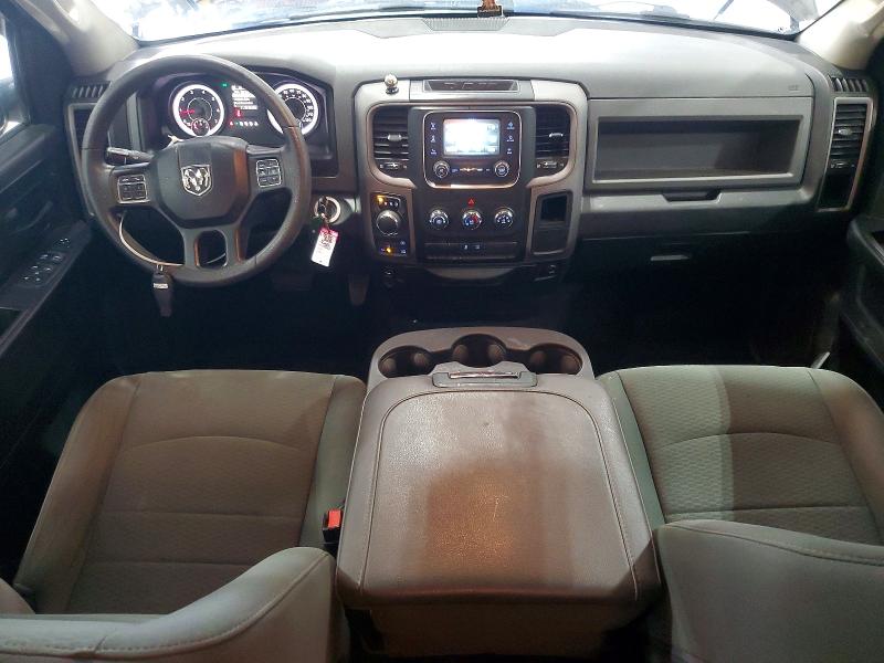 50579676 :رقم المزاد ، 1C6RR7FG1JS265288 vin ، 2018 Ram 1500 مزاد بيع
