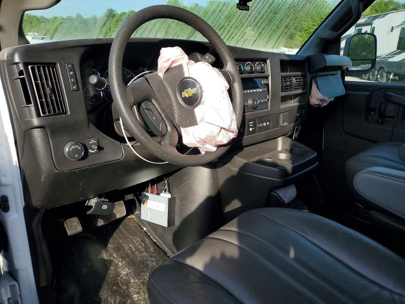 48471336 :رقم المزاد ، 1GCWGAFP5S1210283 vin ، 2025 Chevrolet Express 2500 مزاد بيع