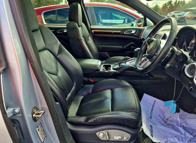 49388196 :رقم المزاد ، WP1AA2A24GLA09966 vin ، 2016 Porsche Cayenne مزاد بيع