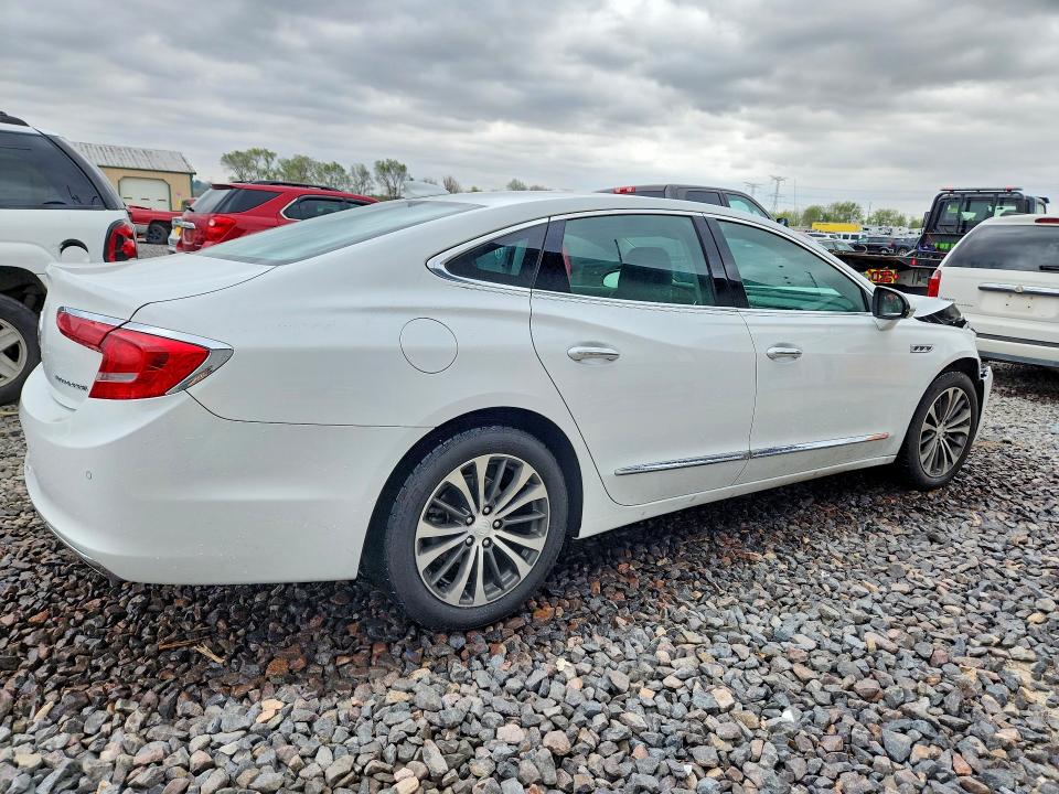 2017 Buick Lacrosse მანქანა იყიდება აუქციონზე, vin: 1G4ZP5SS0HU151595, აუქციონის ნომერი: 49805476
