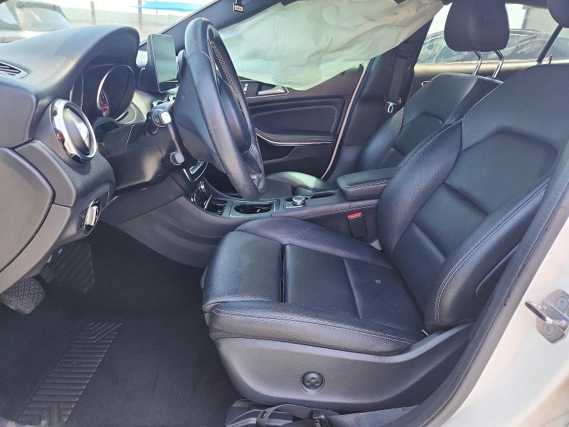 50083466 :رقم المزاد ، WDCTG4GB0JU000091 vin ، 2018 Mercedes-benz Gla مزاد بيع