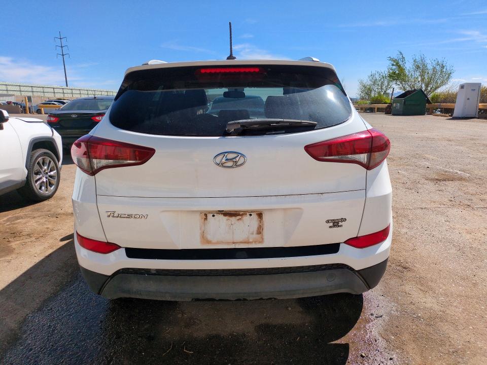 2017 Hyundai Tucson მანქანა იყიდება აუქციონზე, vin: KM8J33A46HU331406, აუქციონის ნომერი: 47998606