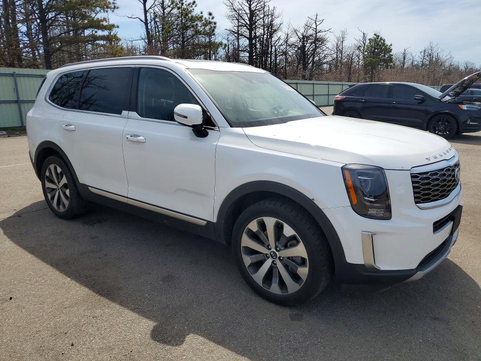 2020 Kia Telluride მანქანა იყიდება აუქციონზე, vin: 5XYP6DHC9LG016781, აუქციონის ნომერი: 50770526