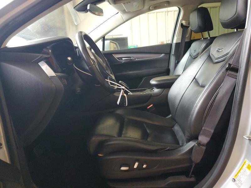 48673086 :رقم المزاد ، 1GYKNCRS5HZ114688 vin ، 2017 Cadillac Xt5 مزاد بيع