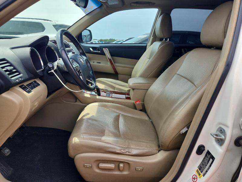 Продажа на аукционе авто 2013 Toyota Highlander, vin: 5TDYK3EH9DS113381, номер лота: 51624656