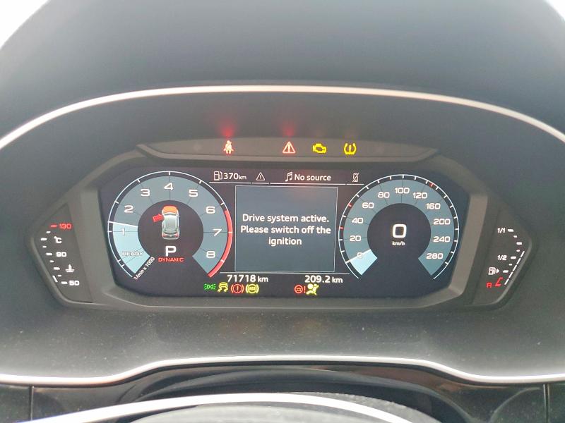 49708566 :رقم المزاد ، WA1AUCF3XN1076140 vin ، 2022 Audi Q3 مزاد بيع