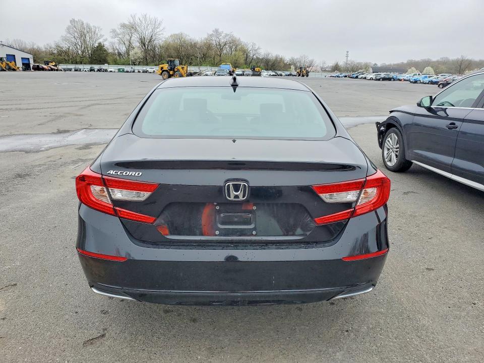 2020 Honda Accord მანქანა იყიდება აუქციონზე, vin: 1HGCV1F17LA013820, აუქციონის ნომერი: 48592846