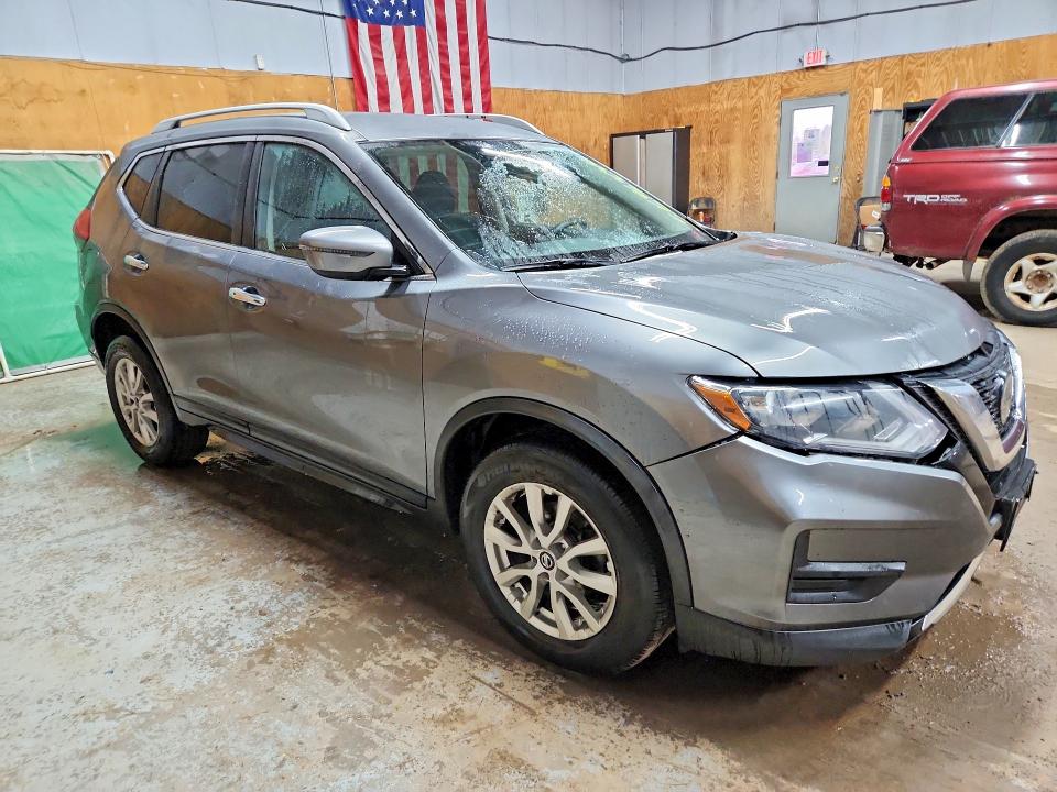 51696446 :رقم المزاد ، KNMAT2MV3JP526399 vin ، 2018 Nissan Rogue مزاد بيع