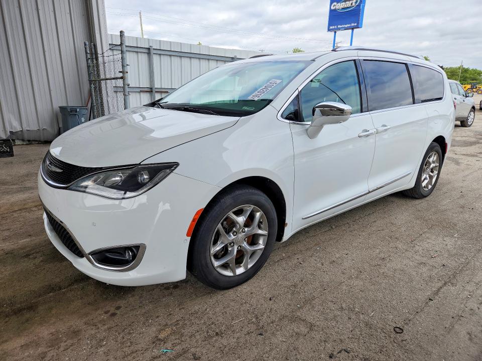 Продаж на аукціоні авто 2018 Chrysler Pacifica, vin: 2C4RC1GG1JR226241, номер лоту: 51042016