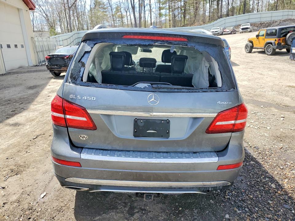 49042496 :رقم المزاد ، 4JGDF6EE4JB028361 vin ، 2018 Mercedes-benz Gls مزاد بيع