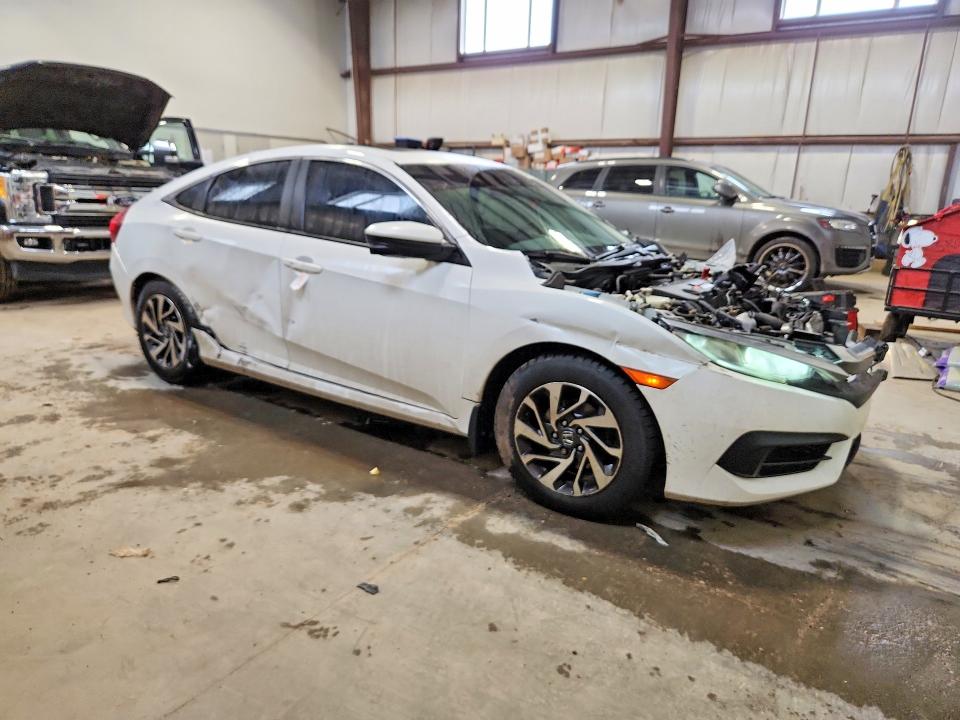 Продажа на аукционе авто 2016 Honda Civic, vin: 2HGFC2F71GH005751, номер лота: 50992196