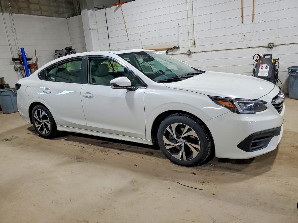 51687116 :رقم المزاد ، 4S3BWAF61M3013613 vin ، 2021 Subaru Legacy مزاد بيع