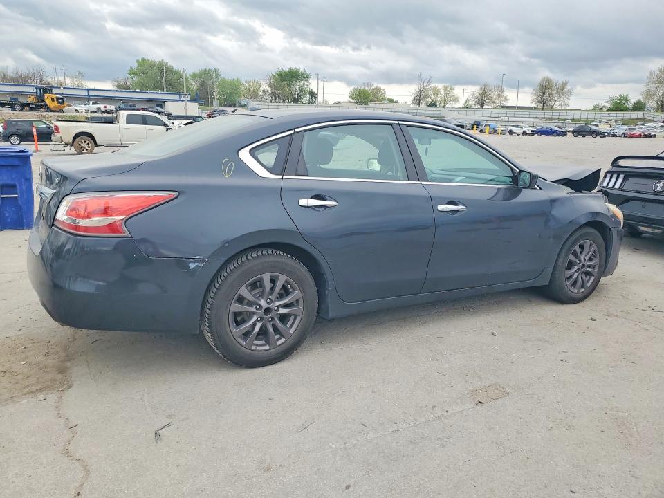 49328306 :رقم المزاد ، 1N4AL3APXFN889674 vin ، 2015 Nissan Altima مزاد بيع