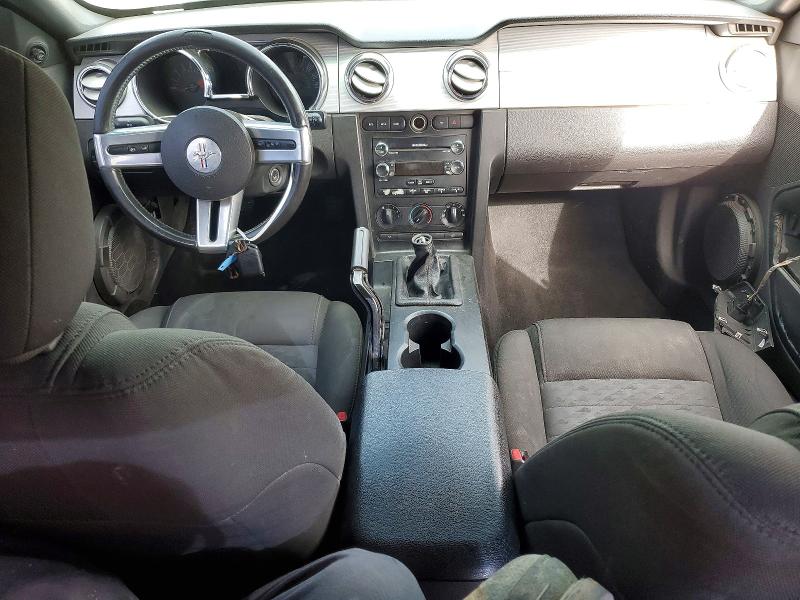 49451016 :رقم المزاد ، 1ZVHT82H885118160 vin ، 2008 Ford Mustang مزاد بيع