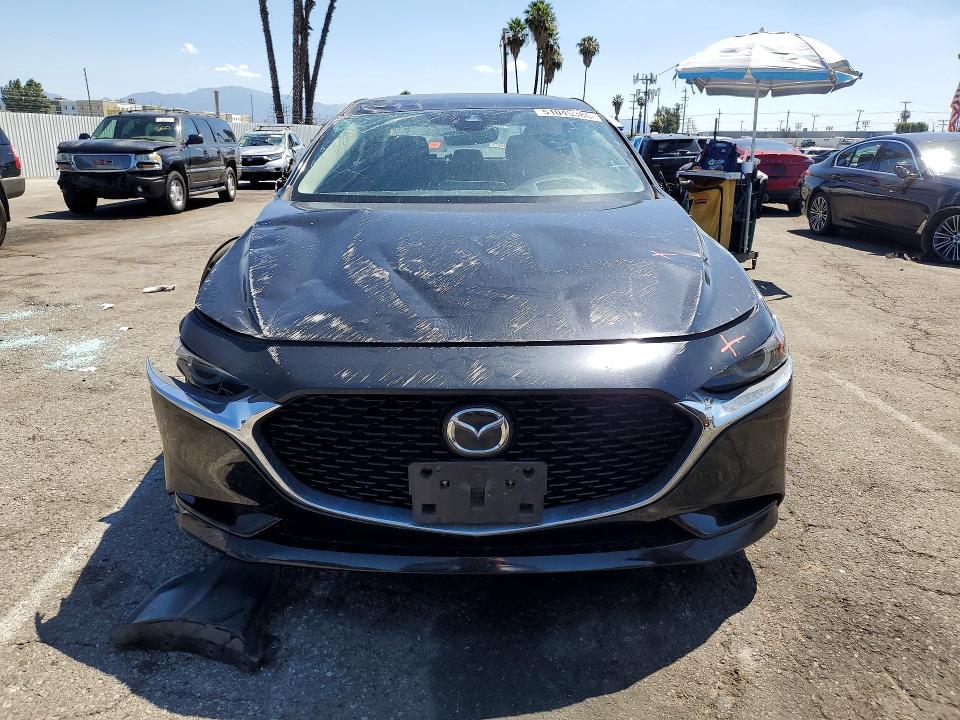 Продаж на аукціоні авто 2021 Mazda 3, vin: JM1BPADL8M1305325, номер лоту: 51045386