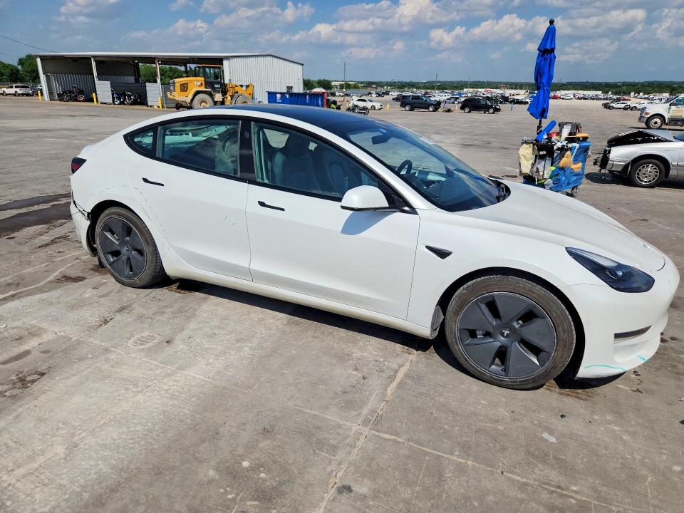 Продаж на аукціоні авто 2021 Tesla Model 3, vin: 5YJ3E1EA5MF053693, номер лоту: 51019496