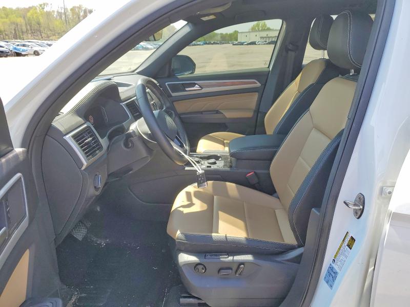 49365846 :رقم المزاد ، 1V2BE2CA3MC206653 vin ، 2021 Volkswagen Atlas Cross Sport مزاد بيع