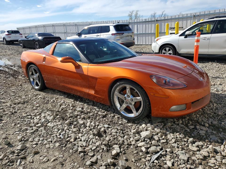 51645676 :رقم المزاد ، 1G1YY26UX75104924 vin ، 2007 Chev Corvette مزاد بيع