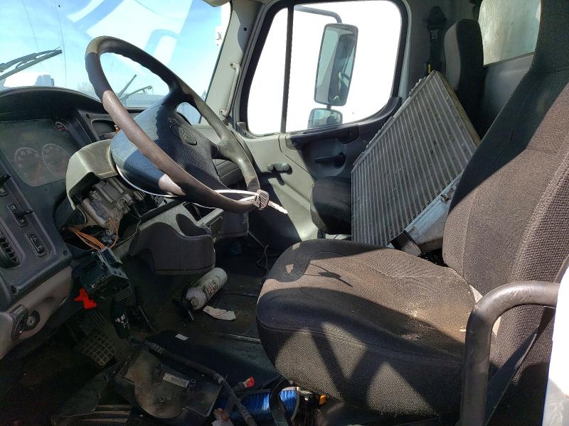 Продажа на аукционе авто 2012 Freightliner M2, vin: 1FVACWDU5CHBF6376, номер лота: 50788336