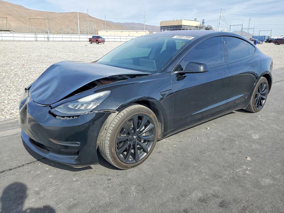 49007306 :رقم المزاد ، 5YJ3E1EA6JF007656 vin ، 2018 Tesla Model 3 مزاد بيع