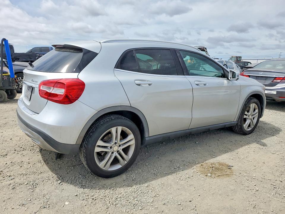 2015 Mercedes-benz Gla მანქანა იყიდება აუქციონზე, vin: WDCTG4GB7FJ094415, აუქციონის ნომერი: 48587616