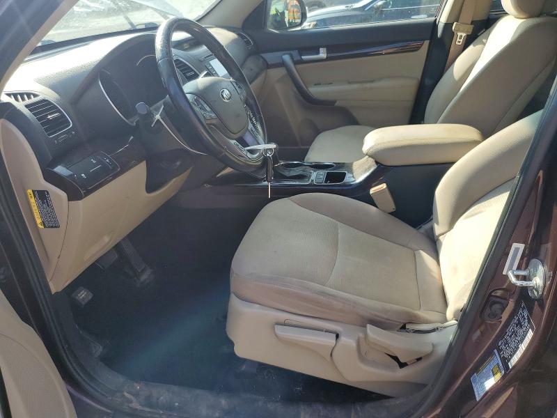 2015 Kia Sorento მანქანა იყიდება აუქციონზე, vin: 5XYKTCA61FG585260, აუქციონის ნომერი: 50018426