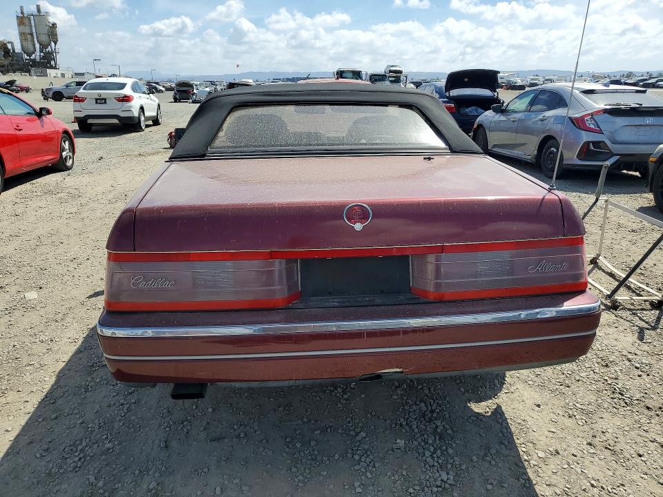 48421286 :رقم المزاد ، 1G6VR318XKU102387 vin ، 1989 Cadillac Allante مزاد بيع