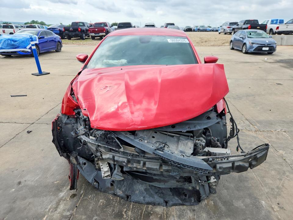 50504326 :رقم المزاد ، 1C3CCCBG0GN147310 vin ، 2016 Chrysler 200 مزاد بيع