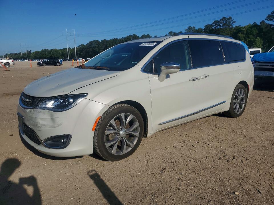 49457616 :رقم المزاد ، 2C4RC1GG4HR657571 vin ، 2017 Chrysler Pacifica مزاد بيع