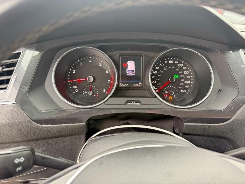 50925516 :رقم المزاد ، 3VV3B7AX3MM101968 vin ، 2021 Volkswagen Tiguan مزاد بيع