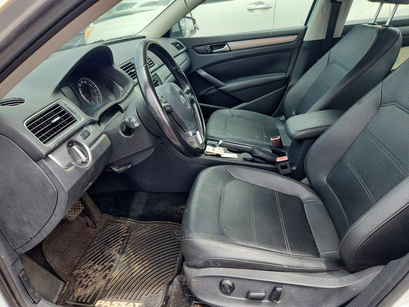 2015 Volkswagen Passat მანქანა იყიდება აუქციონზე, vin: 1VWAT7A37FC119410, აუქციონის ნომერი: 48172286