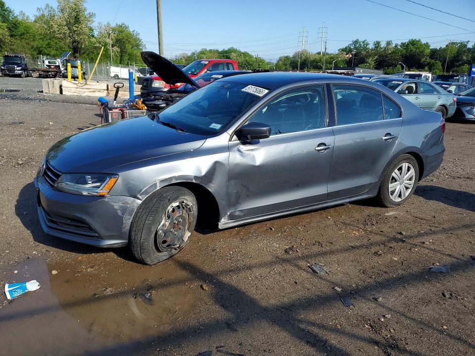 51775066 :رقم المزاد ، 3VW167AJXHM413438 vin ، 2017 Volkswagen Jetta مزاد بيع