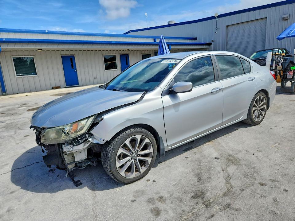 Auction sale of the 2015 Honda Accord, vin: 1HGCR2F59FA000357, lot number: 48492416